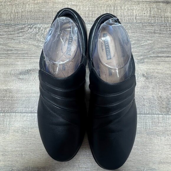 Clarks Collection Black Leather Loafers Women's Size 8 - Picture 2 of 7